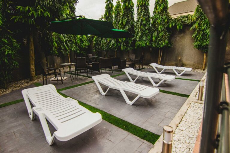 BONHOTEL-GARDENCITY-POOL7