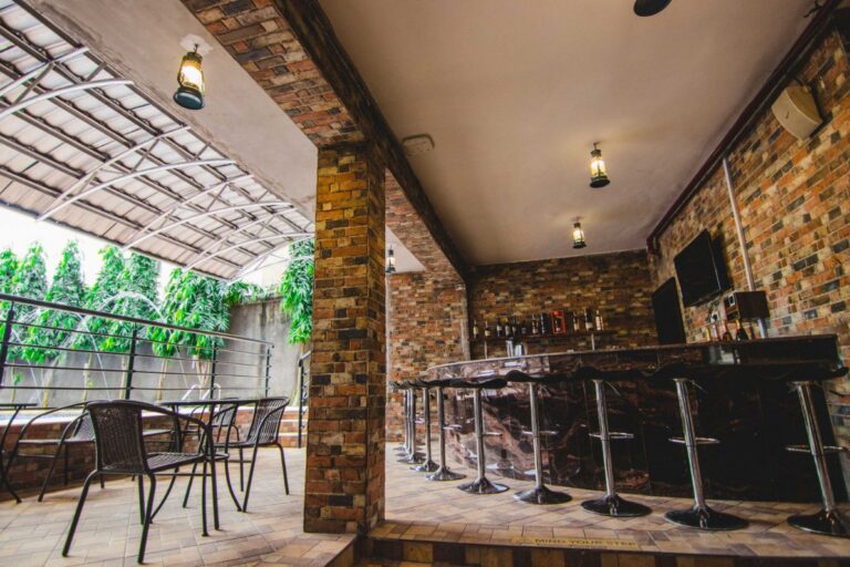 BONHOTEL-GARDENCITY-POOLBAR0