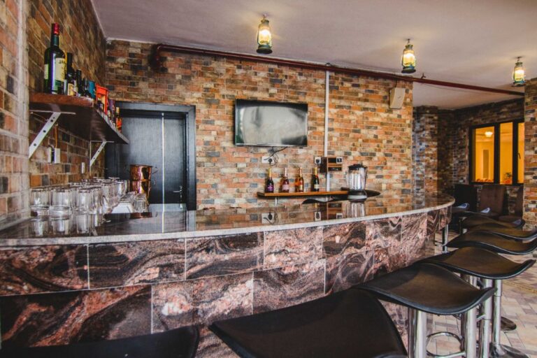 BONHOTEL-GARDENCITY-POOLBAR10