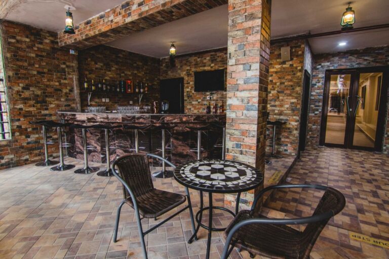 BONHOTEL-GARDENCITY-POOLBAR8