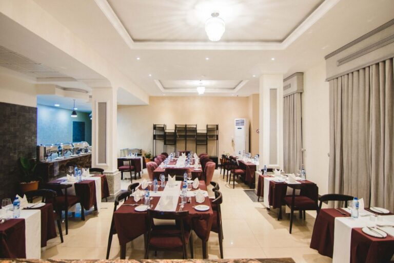 BONHOTEL-GARDENCITY-RESTAURANT0